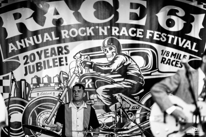 matena moments / Race61
